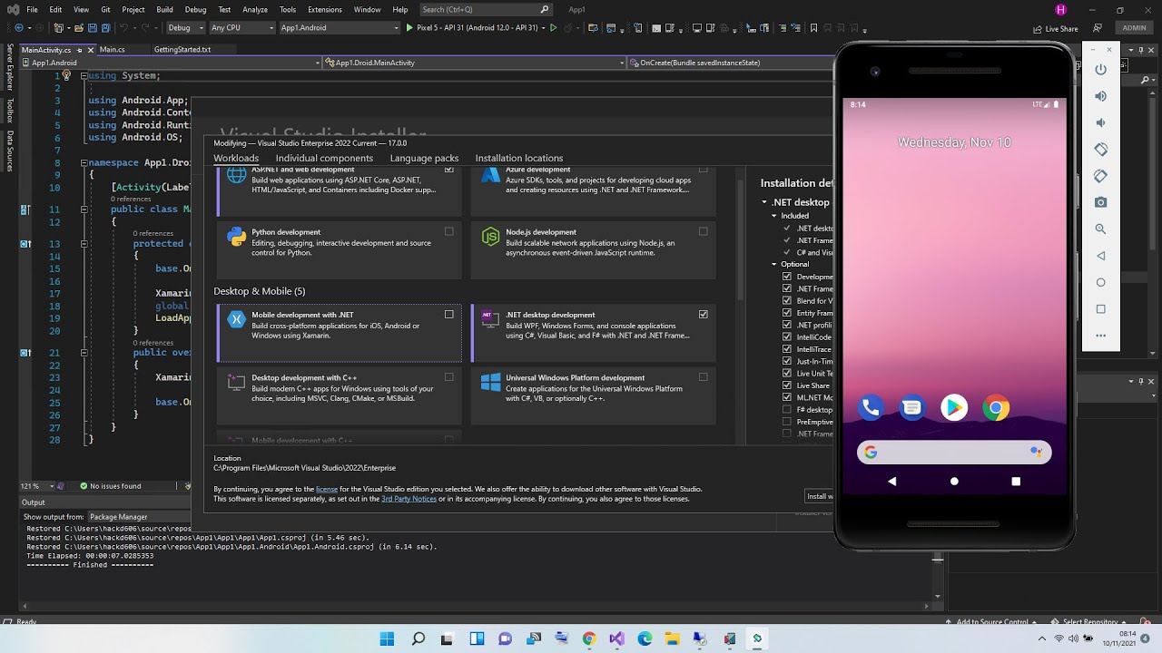 Sukces wdrożonej aplikacji Wykres wzrostu pobrań i ocen aplikacji mobilnej na dashboardzie analitycznym