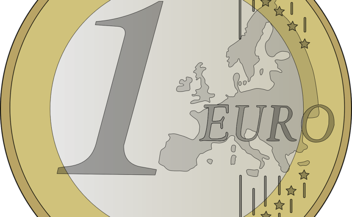 Możesz szybko sprzedać niepotrzebne rzeczy z domu przez internetowe serwisy ogłoszeniowe