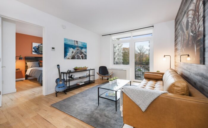 Systematyczne lokowanie kapitału w mieszkania pod wynajem to sprawdzony sposób budowania majątku